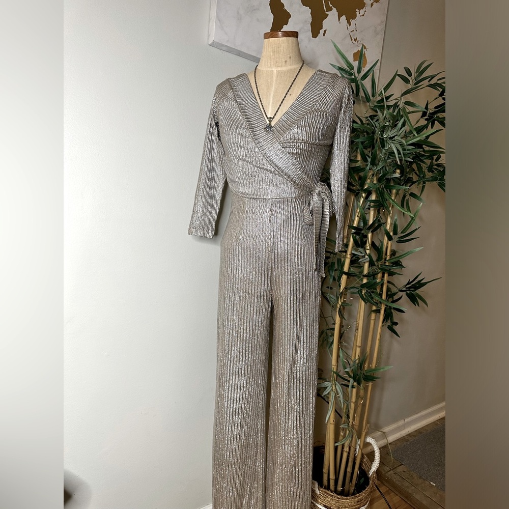 LUXXEL STRIPLE SPLIT JUMP SIZE SMALL